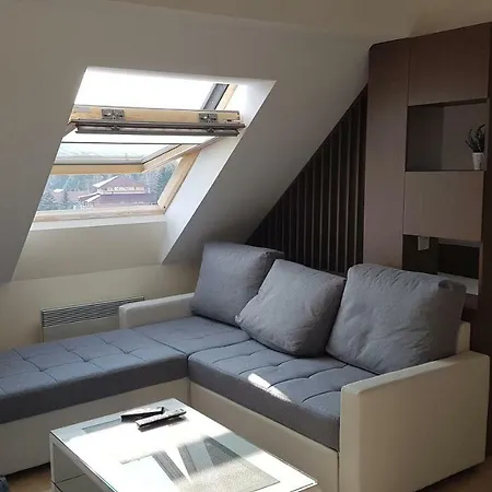 Apartment Lea *